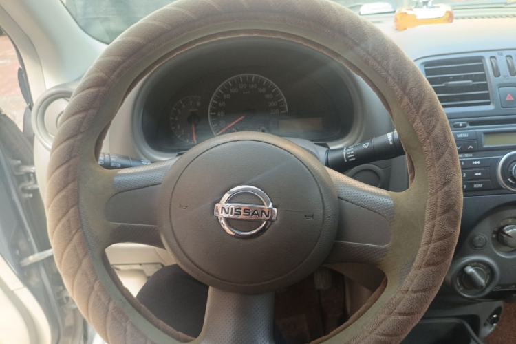 Used Nissan Sunny 2011 1.5XE Manual Comfort Edition Steering Wheel