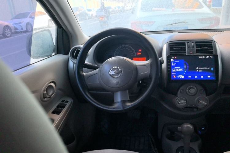 Used Nissan Sunny 2011 1.5XE CVT Comfort Edition Steering Wheel
