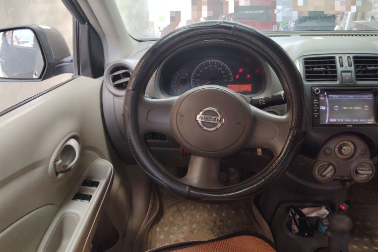 Used Nissan Sunny 2011 1.5XE CVT Comfort Edition Steering Wheel