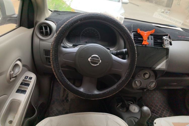 Used Nissan Sunny 2011 1.5XE Manual Comfort Edition Steering Wheel