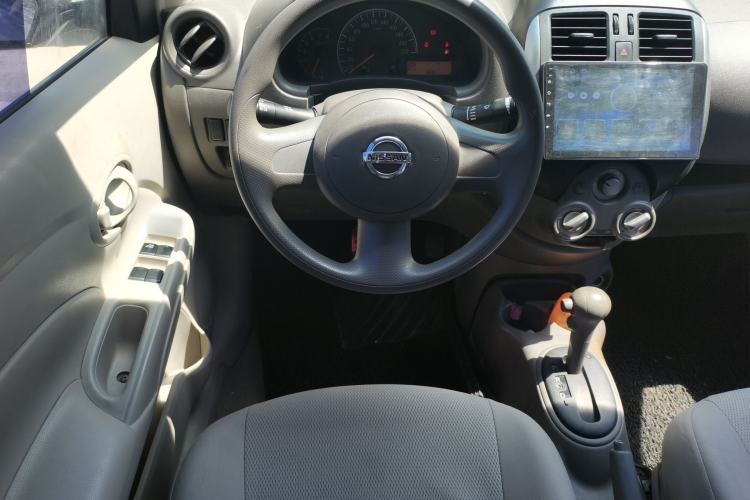 Used Nissan Sunny 2011 1.5XE CVT Comfort Edition Steering Wheel