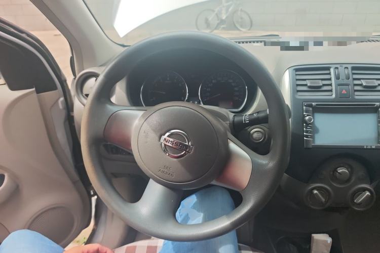Used Nissan Sunny 2011 1.5XL Manual Deluxe Edition Steering Wheel