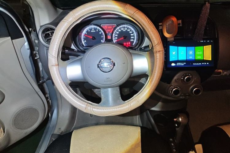 Used Nissan Sunny 2011 1.5XL CVT Luxury Edition Steering Wheel