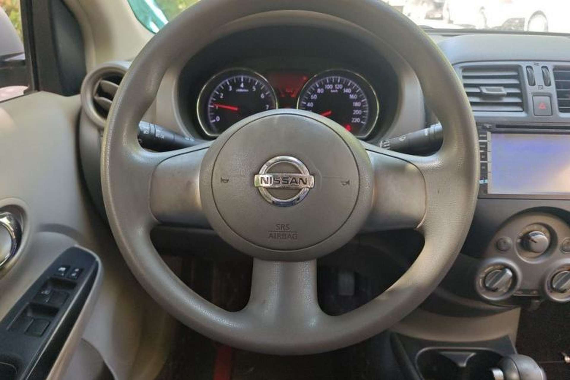 Used Nissan Sunny 2011 1.5XL CVT Luxury Edition Steering Wheel