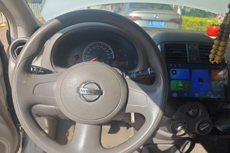 Used Nissan Sunny 2011 1.5XE CVT Comfort Edition Steering Wheel