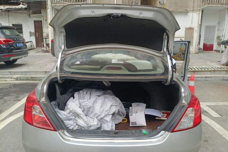 Used Nissan Sunny 2011 1.5XL CVT Luxury Edition Trunk