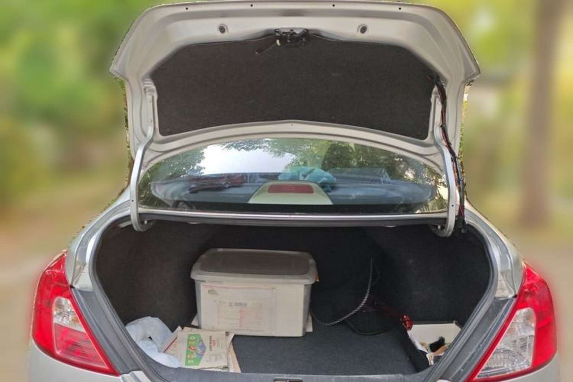 Used Nissan Sunny 2011 1.5XE Manual Comfort Edition Trunk