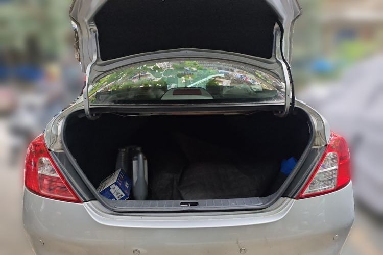 Used Nissan Sunny 2011 1.5XL CVT Luxury Edition Trunk