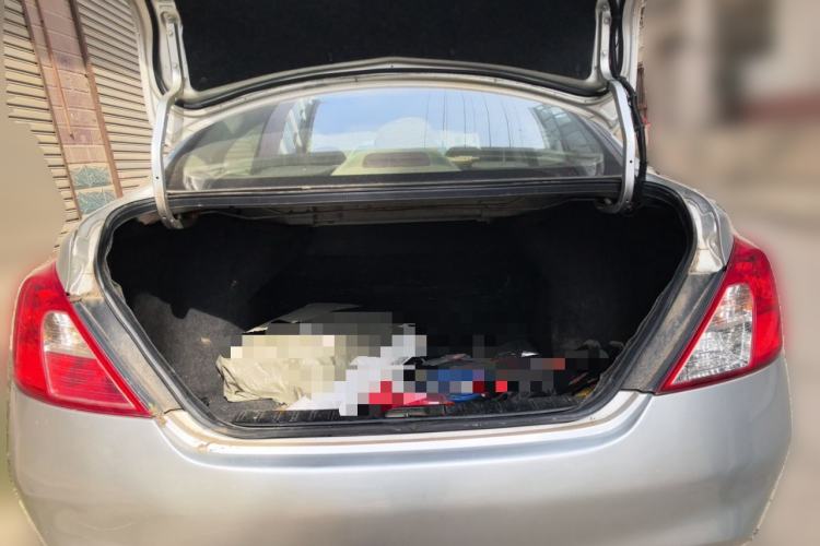 Used Nissan Sunny 2011 1.5XE Manual Comfort Edition Trunk