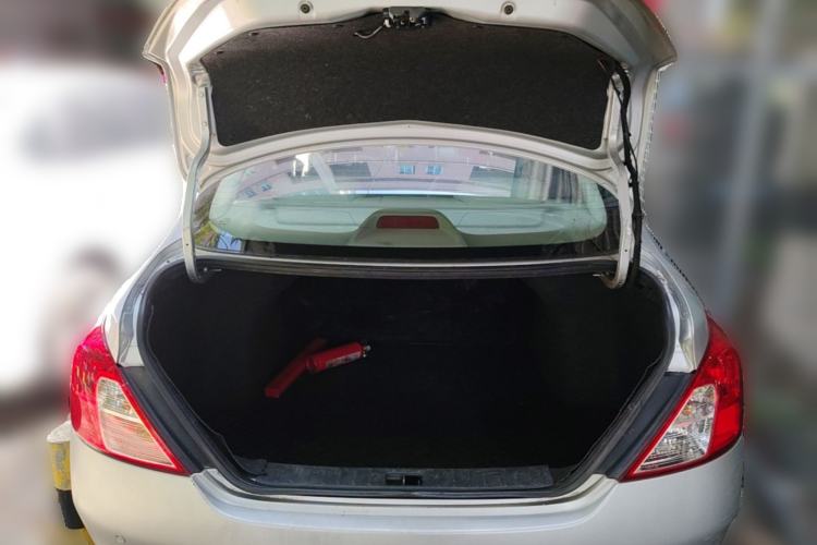 Used Nissan Sunny 2011 1.5XE CVT Comfort Edition Trunk