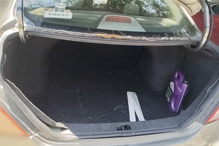 Used Nissan Sunny 2011 1.5XL Manual Deluxe Edition Trunk