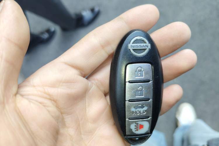 Used Nissan Sunny 2011 1.5XL CVT Luxury Edition Vehicle Key