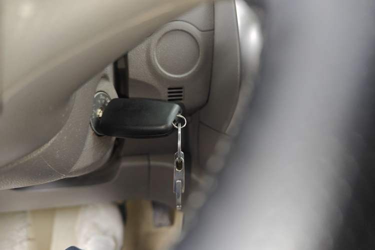 Used Nissan Sunny 2011 1.5XE CVT Comfort Edition Vehicle Key