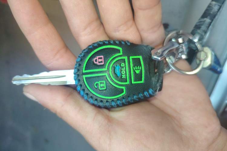 Used Nissan Sunny 2011 1.5XE CVT Comfort Edition Vehicle Key