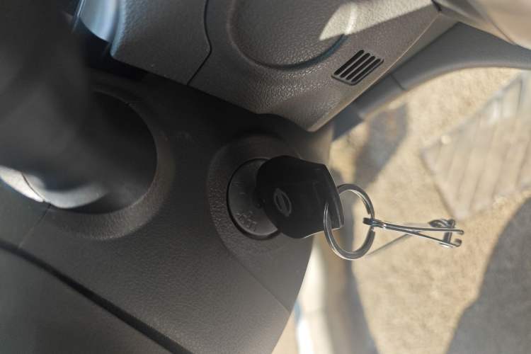 Used Nissan Sunny 2011 1.5XE CVT Comfort Edition Vehicle Key