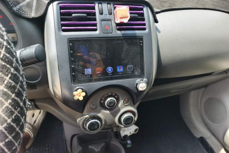 Used Nissan Sunny 2011 1.5XE Manual Comfort Edition Audio And AC Panel