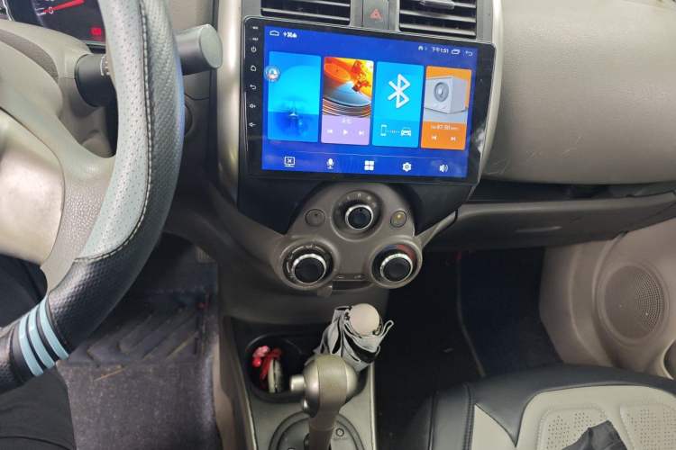 Used Nissan Sunny 2011 1.5XL CVT Luxury Edition Audio And AC Panel