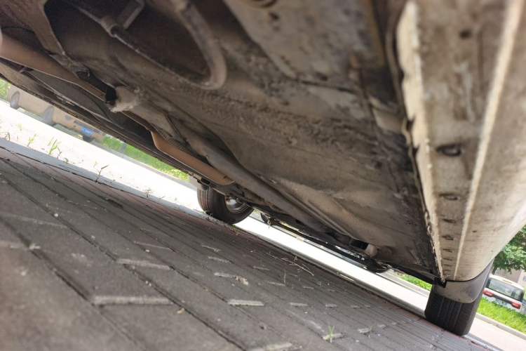 Used Nissan Sunny 2011 1.5XE Manual Comfort Edition Chassis Rear Right