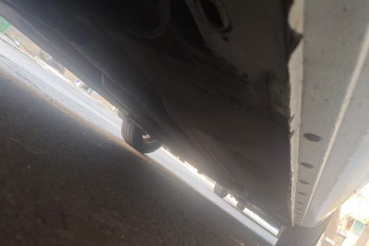 Used Nissan Sunny 2011 1.5XV CVT Deluxe Edition Chassis Rear Right