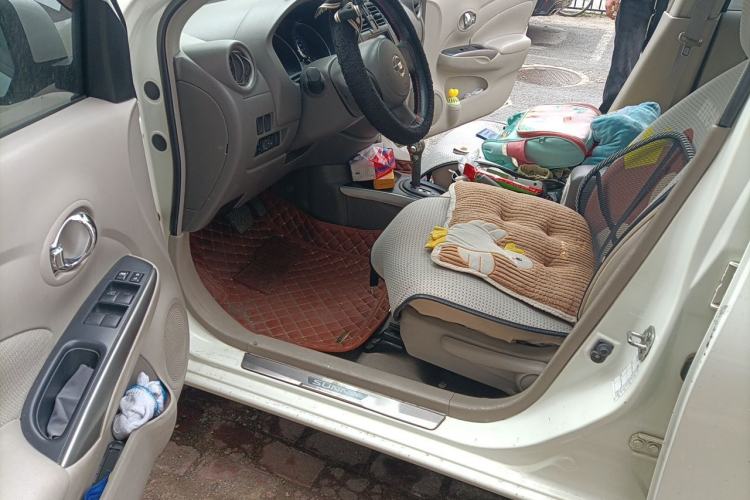 Used Nissan Sunny 2011 1.5XL CVT Luxury Edition Driver Seat