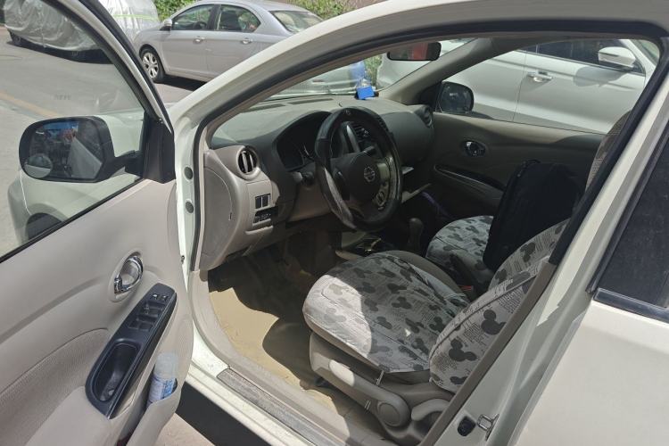 Used Nissan Sunny 2011 1.5XL Manual Deluxe Edition Driver Seat