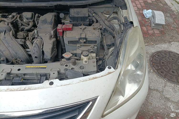 Used Nissan Sunny 2011 1.5XL CVT Luxury Edition Engine Bay Left