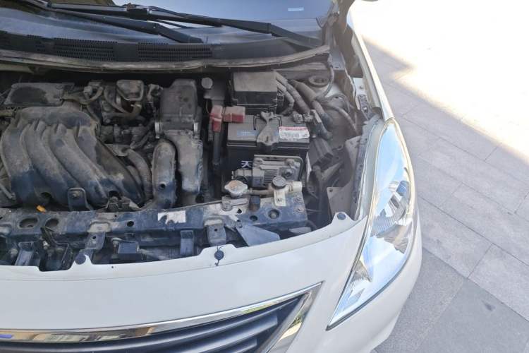 Used Nissan Sunny 2011 1.5XE CVT Comfort Edition Engine Bay Left