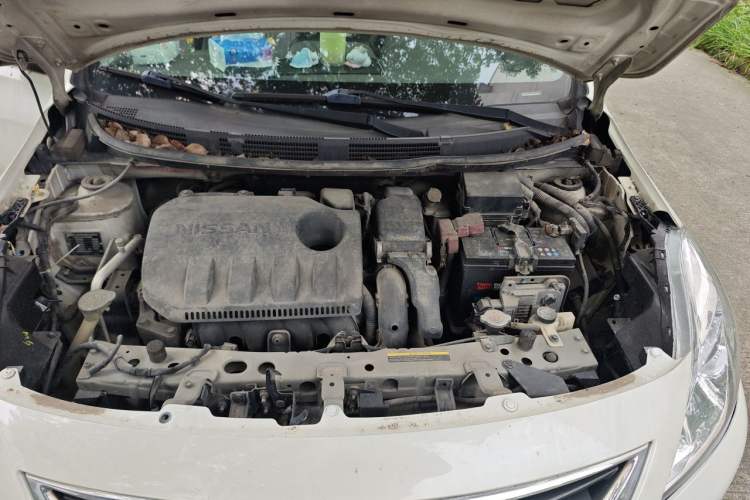 Used Nissan Sunny 2011 1.5XL CVT Luxury Edition Engine Bay