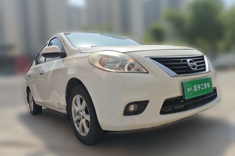 Used Nissan Sunny 2011 1.5XE CVT Comfort Edition Front Right 45 Deg