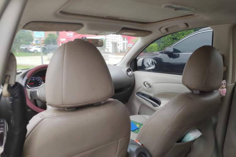 Used Nissan Sunny 2011 1.5XL CVT Luxury Edition Headliner