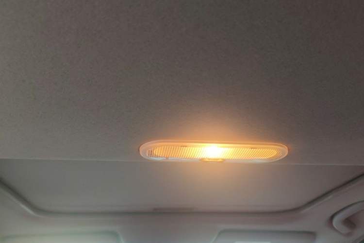 Used Nissan Sunny 2011 1.5XV CVT Deluxe Edition Headliner