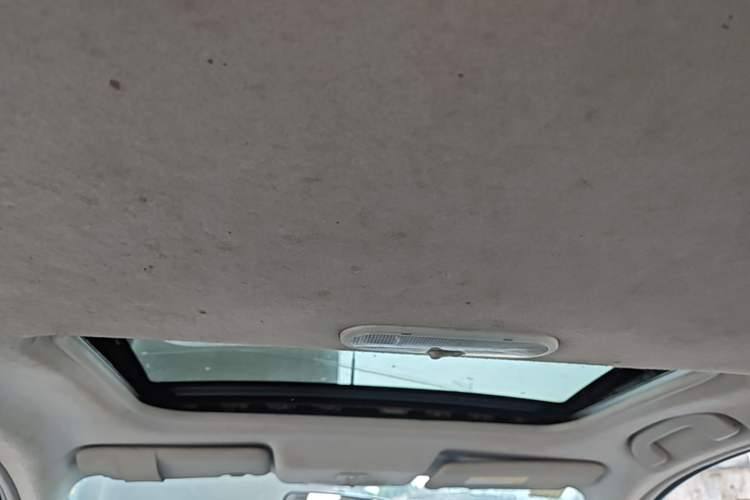 Used Nissan Sunny 2011 1.5XL CVT Luxury Edition Headliner
