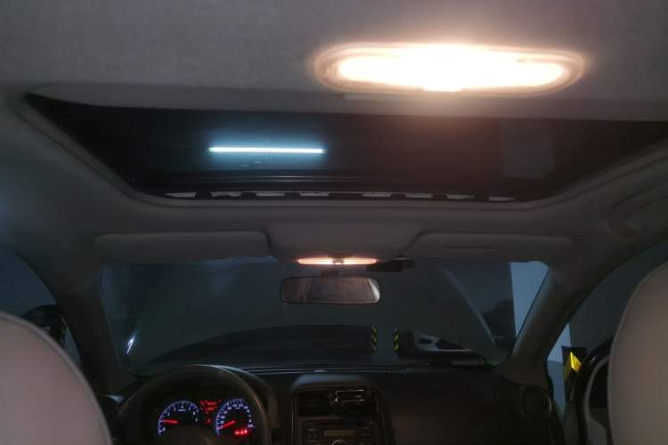 Used Nissan Sunny 2011 1.5XL CVT Luxury Edition Headliner