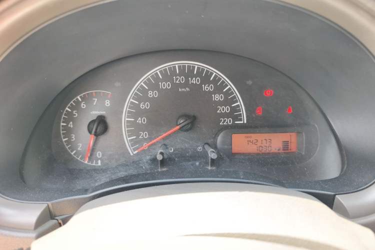 Used Nissan Sunny 2011 1.5XE Manual Comfort Edition Instrument Cluster