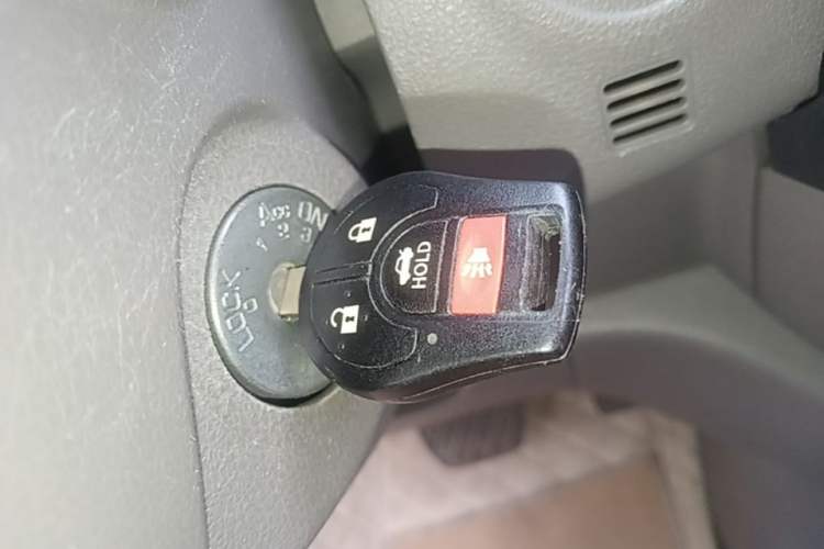 Used Nissan Sunny 2011 1.5XE CVT Comfort Edition Interior 1