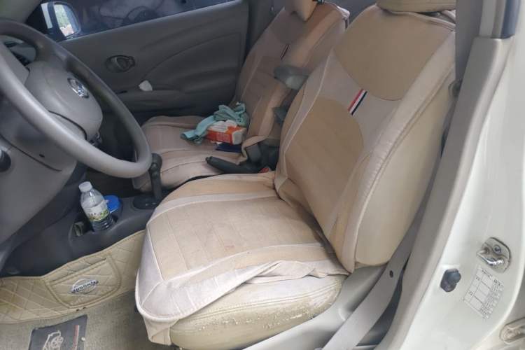 Used Nissan Sunny 2011 1.5XE CVT Comfort Edition Left Front Seat