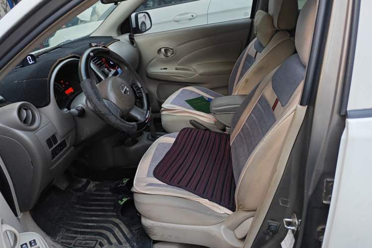 Used Nissan Sunny 2011 1.5XE CVT Comfort Edition Left Front Seat