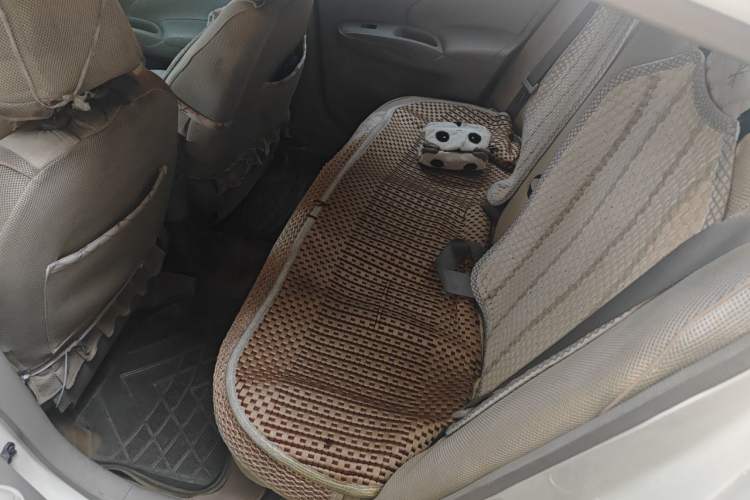 Used Nissan Sunny 2011 1.5XE CVT Comfort Edition Left Rear Seat