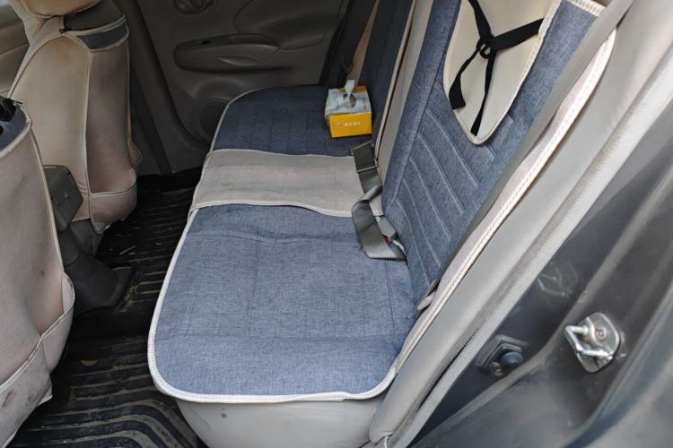 Used Nissan Sunny 2011 1.5XE CVT Comfort Edition Left Rear Seat