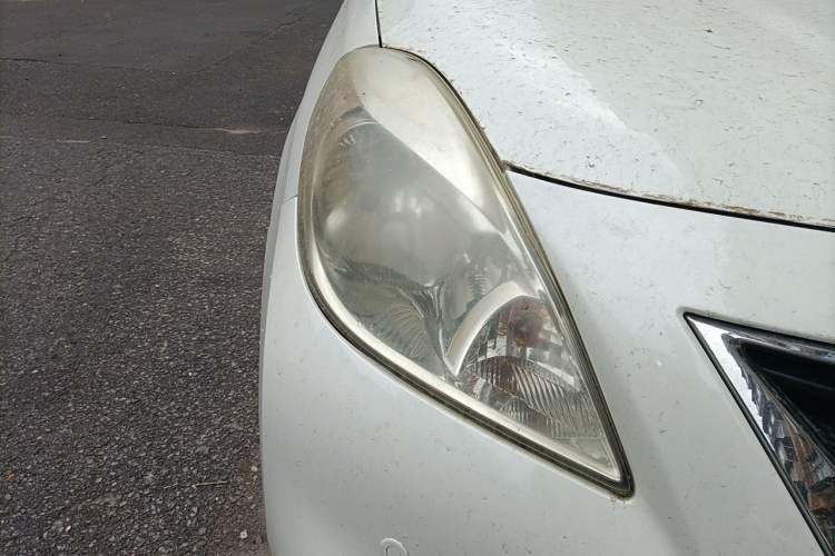 Used Nissan Sunny 2011 1.5XL CVT Luxury Edition Right Front Headlight