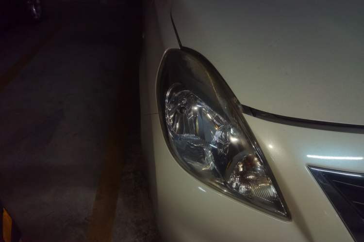 Used Nissan Sunny 2011 1.5XL CVT Luxury Edition Right Front Headlight