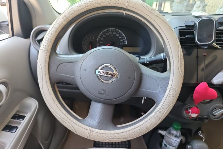 Used Nissan Sunny 2011 1.5XE CVT Comfort Edition Steering Wheel