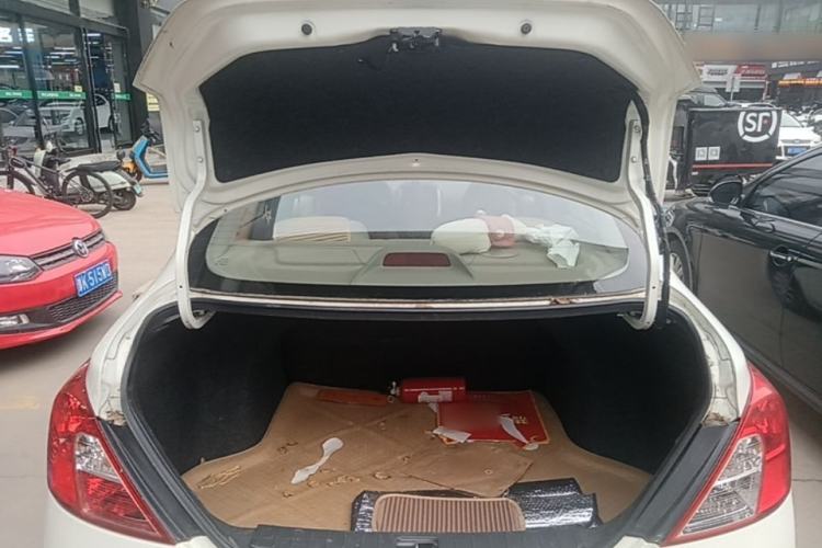 Used Nissan Sunny 2011 1.5XE CVT Comfort Edition Trunk