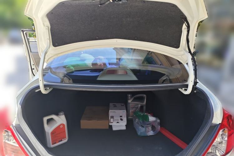 Used Nissan Sunny 2011 1.5XE CVT Comfort Edition Trunk