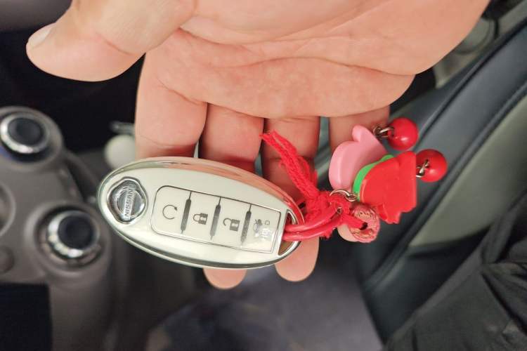 Used Nissan Sunny 2011 1.5XL CVT Luxury Edition Vehicle Key