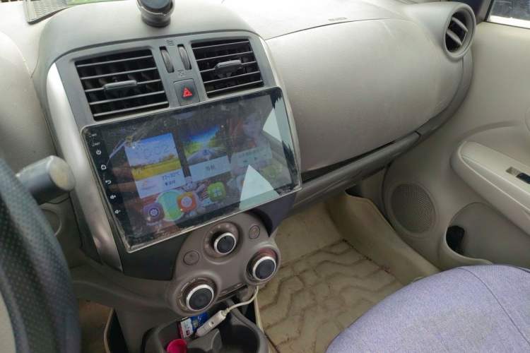 Used Nissan Sunny 2011 1.5XE Manual Comfort Edition Audio And AC Panel