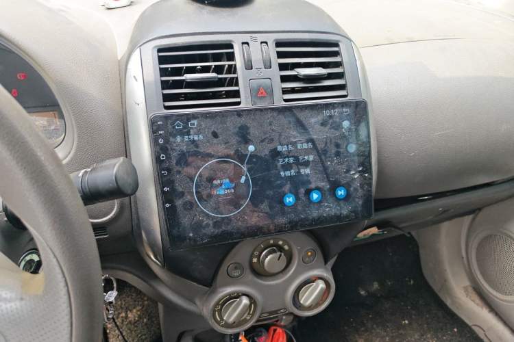 Used Nissan Sunny 2011 1.5XE CVT Comfort Edition Audio And AC Panel