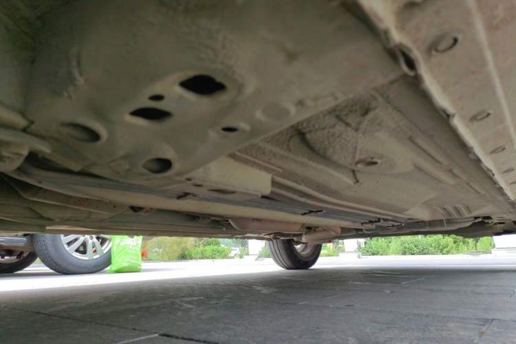 Used Nissan Sunny 2011 1.5XE Manual Comfort Edition Chassis Front Left