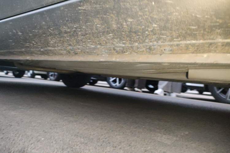 Used Nissan Sunny 2011 1.5XE Manual Comfort Edition Chassis Front Right