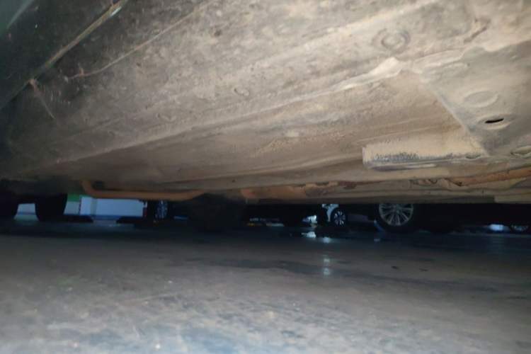 Used Nissan Sunny 2011 1.5XE Manual Comfort Edition Chassis Front Right